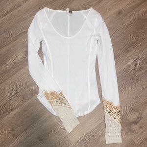 Free people long sleeve shirt with cuffs size XS.